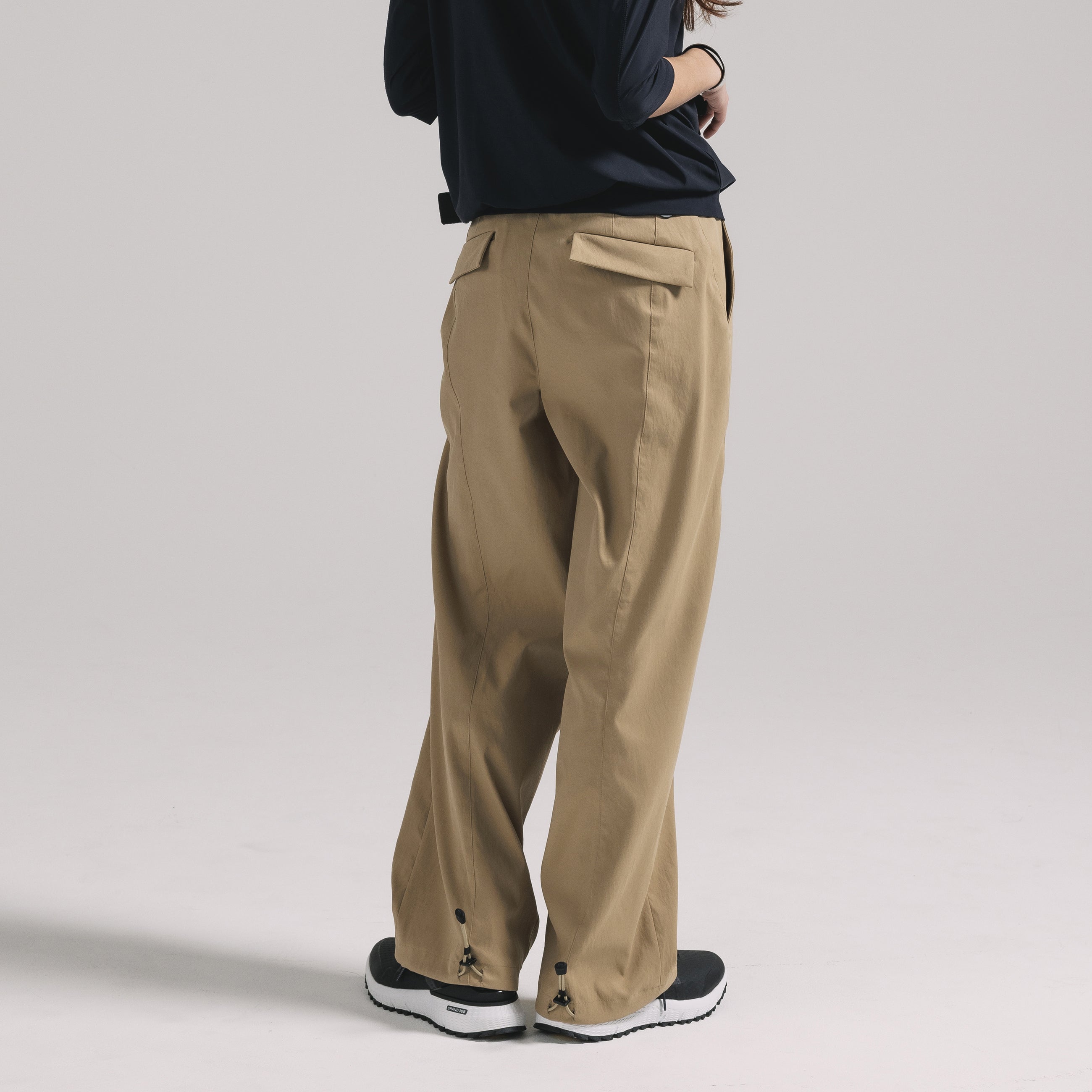 バギーパンツ / Baggy Pants