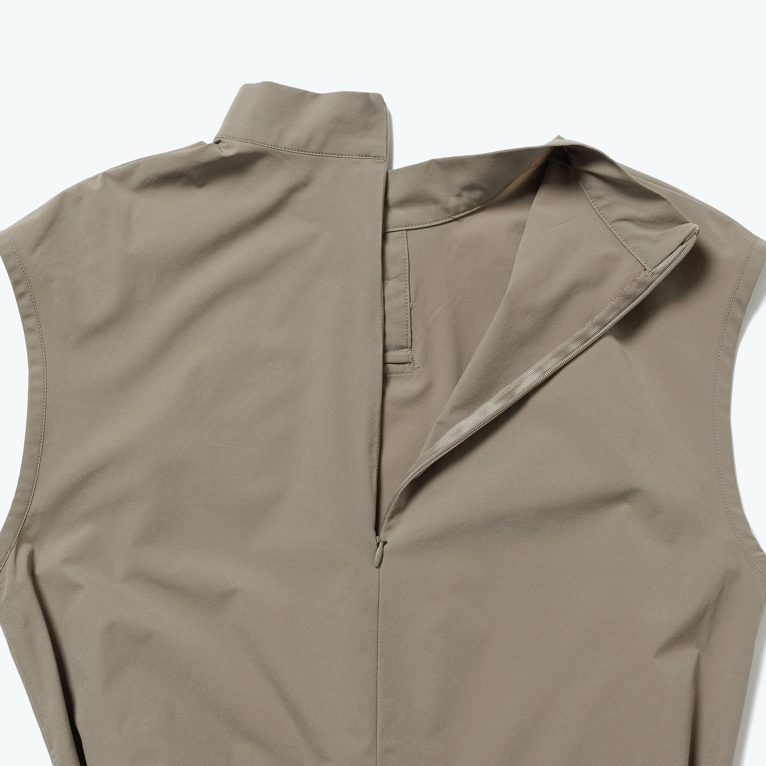 ワンピース / Stand collar No Sleeve dress